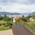 Casa Lilla - Lakeview Large With Garden Above Apartmán Stresa