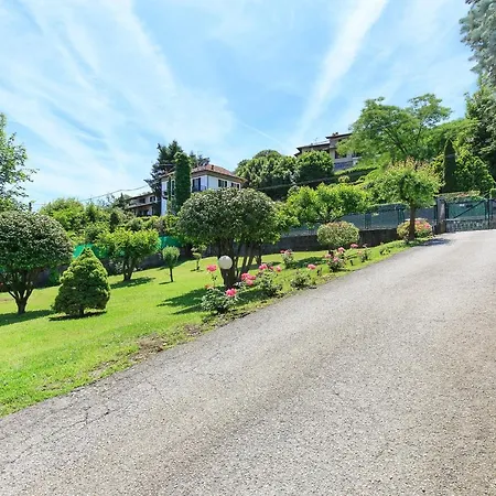 Casa Lilla - Lakeview Large With Garden Above * Stresa