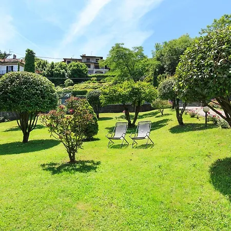 Casa Lilla - Lakeview Large With Garden Above 斯特雷萨