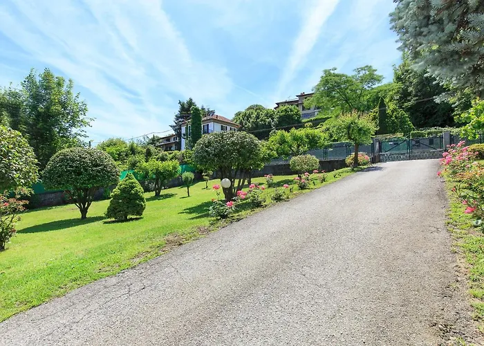 Casa Lilla - Lakeview Large With Garden Above * Stresa