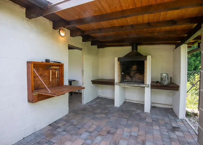 Casa Lilla - Lakeview Large With Garden Above *